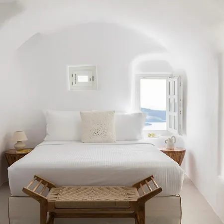 Casasunsha Hybrid Retreat Santorini Hotel